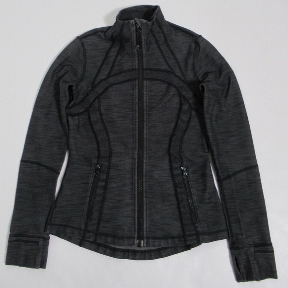 Lululemon Define Jacket. Denim black colour. Size 4 but fits small - Picture 1 of 3